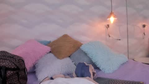 JAZLIN ANGELS online show from February 19, 8:13 am