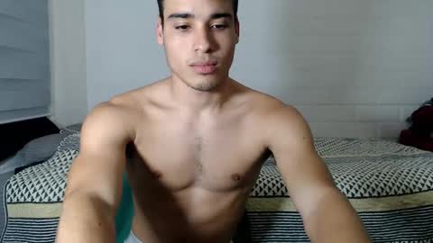 Lin online show from September 11, 1:40 am