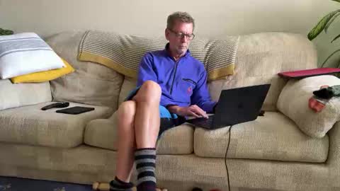 Jon online show from October 5, 3:52 pm