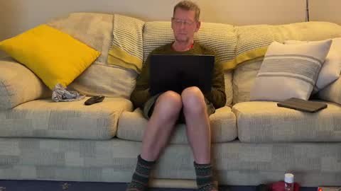 Jon online show from December 18, 4:17 pm