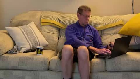 Jon online show from December 11, 5:03 pm