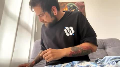 jdsj1a873165 online show from February 25, 12:31 pm