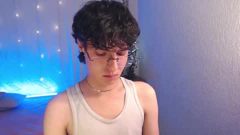 Snapshot of jeam_hot chatting on February 1, 9:51 pm jeam_hot online show from February 1, 9:51 pm