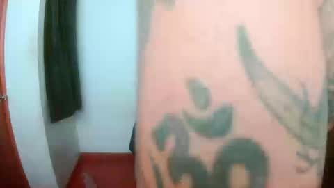 jean1pouk online show from September 10, 8:32 pm