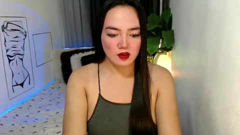 Snapshot of jeanwants2play chatting on October 13, 10:01 pm Jeanwants2play online show from October 13, 10:01 pm