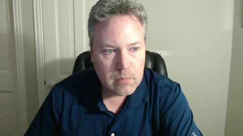 Snapshot of jeb5150 chatting on December 5, 3:53 am JE online show from December 5, 3:53 am