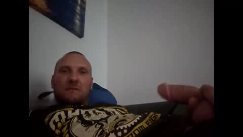 jebbis89 online show from April 12, 10:47 pm