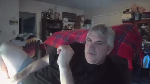 dadbody71 online show from June 1, 1:51 am