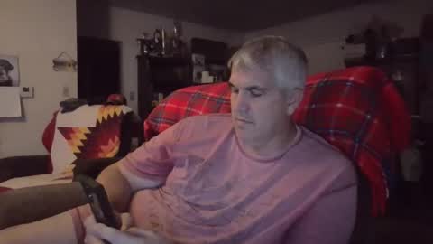 dadbody71 online show from January 17, 1:26 am