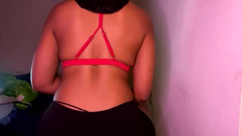 jeddahdolly online show from November 15, 4:14 am