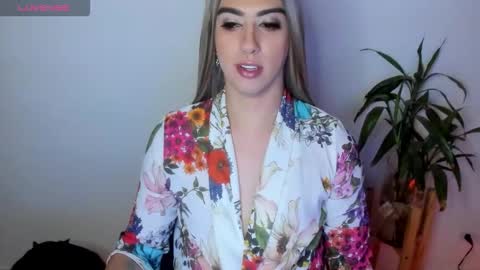  ashley   online show from January 16, 12:52 am