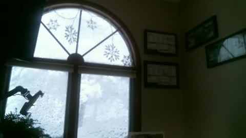 Snapshot of jeffbte315 chatting on January 2, 9:07 pm jeffbate online show from January 2, 9:07 pm