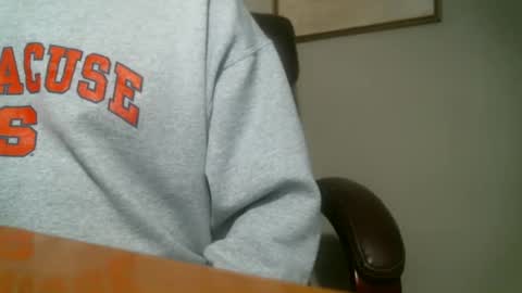 Snapshot of jeffbte315 chatting on December 9, 3:22 pm jeffbate online show from December 9, 3:22 pm