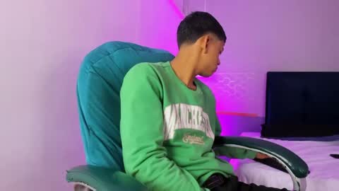 Jeffry online show from April 16, 12:38 pm