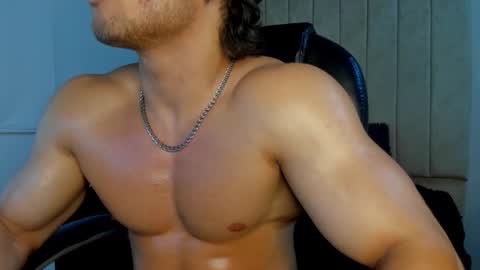 Snapshot of jeicob_gagnon chatting on October 9, 9:37 am jeicob gagnon online show from October 9, 9:37 am