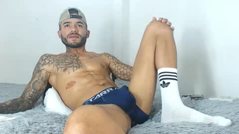 Snapshot of jeilertthh chatting on February 25, 9:31 am jeilertthh online show from February 25, 9:31 am