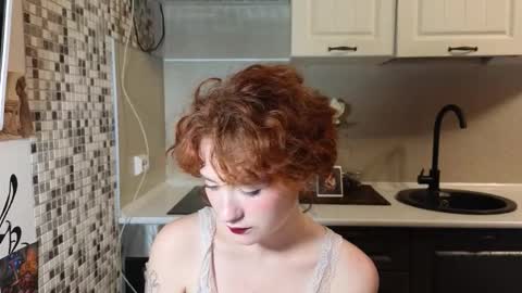 Emily online show from September 25, 9:11 pm