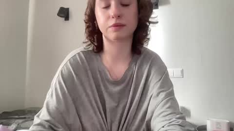 Snapshot of jelly_gum chatting on February 18, 7:43 am Inna online show from February 18, 7:43 am