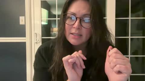 Jelli online show from December 27, 8:45 am