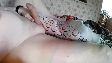 jellykulli online show from March 19, 8:31 am