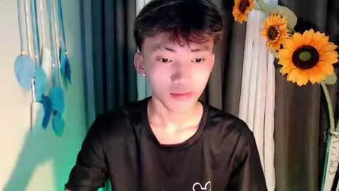 jemart_urnaughtboy online show from March 20, 11:37 am