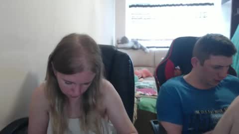 Snapshot of jenisandpeter chatting on September 9, 2:06 pm JenisAndPeter online show from September 9, 2:06 pm