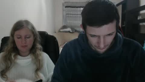 Snapshot of jenisandpeter chatting on March 7, 5:06 pm JenisAndPeter online show from March 7, 5:06 pm