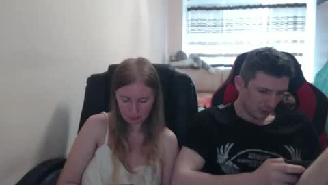 Snapshot of jenisandpeter chatting on September 12, 2:19 pm JenisAndPeter online show from September 12, 2:19 pm