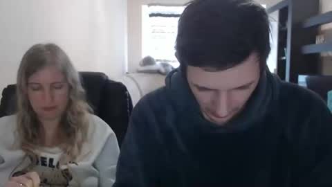 Snapshot of jenisandpeter chatting on March 10, 10:07 am JenisAndPeter online show from March 10, 10:07 am