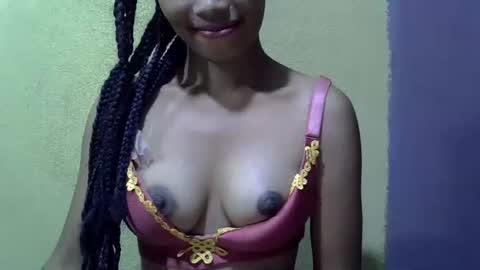 Jennie online show from December 17, 4:52 am