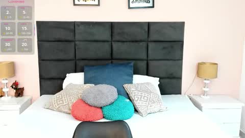 jenner_madison online show from January 8, 11:27 am