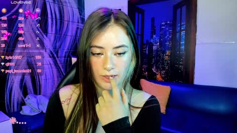 Jenny online show from December 5, 7:32 am