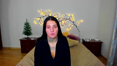 Jenni online show from December 4, 5:21 am