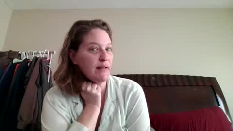 Snapshot of jennibean6996 chatting on December 14, 2:00 pm Jennibean6996 online show from December 14, 2:00 pm