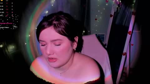 Snapshot of jennie_berry chatting on February 26, 7:53 pm Jennie online show from February 26, 7:53 pm