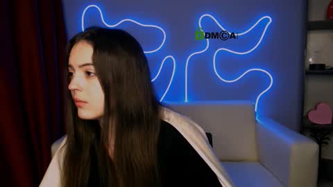 jennifer_sheil online show from February 19, 8:41 pm