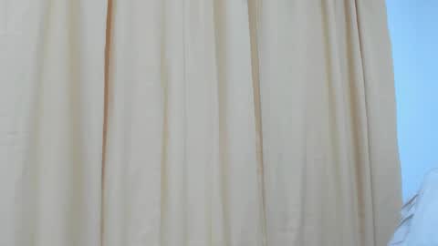 jenniferloveyou online show from October 26, 4:39 pm