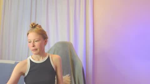 Snapshot of jenny_angelok chatting on September 19, 11:03 am Next broadcast on December 05 subject to change online show from September 19, 11:03 am