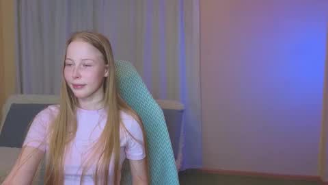 Snapshot of jenny_angelok chatting on January 20, 1:53 pm Next broadcast on December 05 subject to change online show from January 20, 1:53 pm
