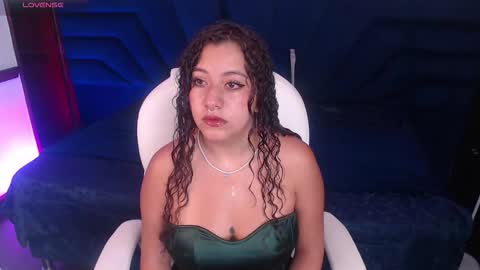 Jenny  online show from December 20, 1:07 pm