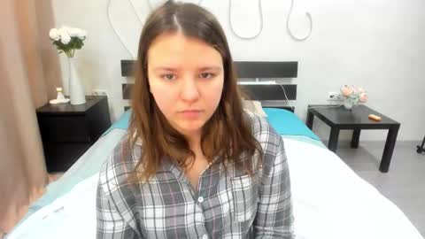 Jenny online show from February 10, 1:30 am