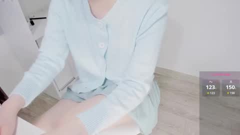 jenny_p2 online show from October 19, 11:59 am