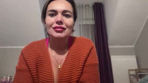 Snapshot of jenny_play1 chatting on October 16, 8:14 am Jenny online show from October 16, 8:14 am