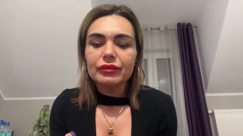 Snapshot of jenny_play1 chatting on February 5, 10:51 am Jenny online show from February 5, 10:51 am
