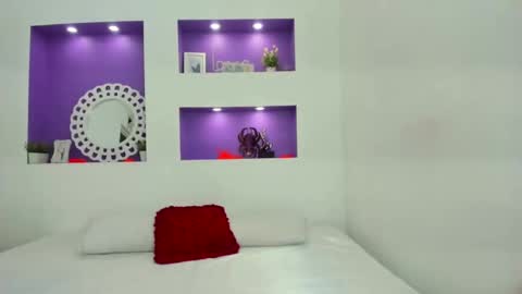 jenny_towers online show from November 2, 7:03 pm