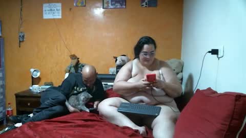 Snapshot of jeny_bel chatting on February 25, 11:59 pm jeny bel y el conde online show from February 25, 11:59 pm