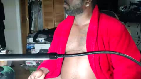 Snapshot of jeremiah0827 chatting on October 12, 7:23 am jeremiah0827 online show from October 12, 7:23 am