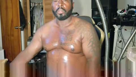 Snapshot of jeremiah0827 chatting on October 6, 2:40 am jeremiah0827 online show from October 6, 2:40 am