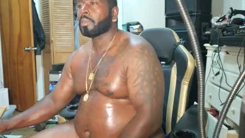 Snapshot of jeremiah0827 chatting on October 5, 12:30 am jeremiah0827 online show from October 5, 12:30 am