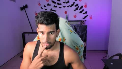 Snapshot of jeremy_colton_hot chatting on October 24, 10:27 am jeremy_colton_hot online show from October 24, 10:27 am